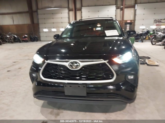 Toyota Highlander Xle 2022 5TDGZRBH6NS227578 Image 12