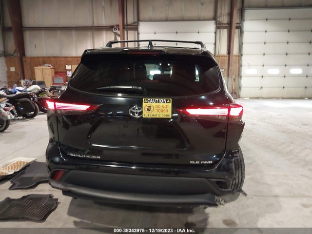 Toyota Highlander Xle 2022 5TDGZRBH6NS227578 Image 16