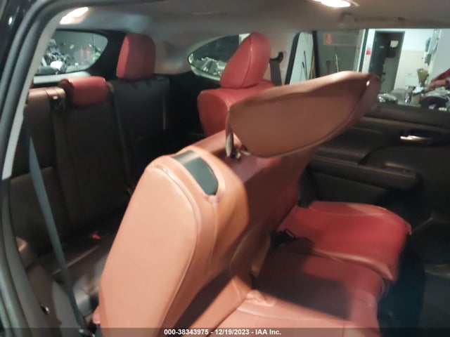 Toyota Highlander Xle 2022 5TDGZRBH6NS227578 Image 8