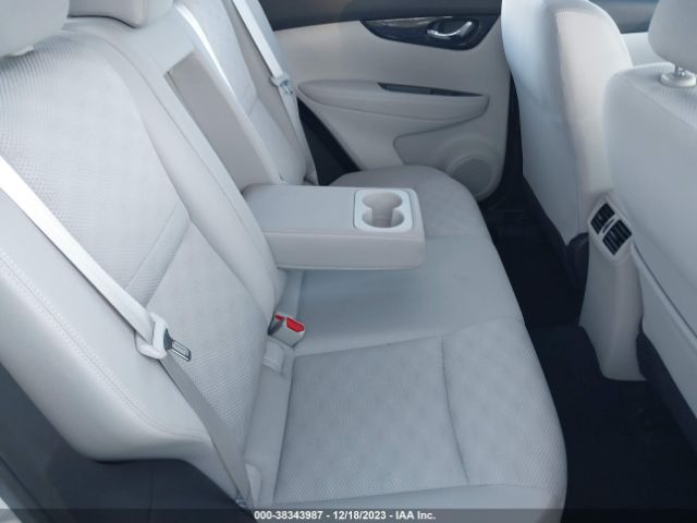 JN1BJ1CP8HW005155 Nissan Rogue Sport Sv