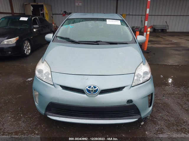 Toyota Prius Two 2014 JTDKN3DU1E1832067 Image 13