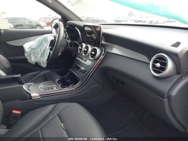 2021 MERCEDES-BENZ GLC 300 W1N0G8EBXMV277289 Photo 4