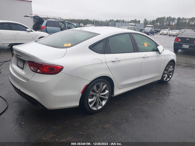 1C3CCCBB3FN706092 Chrysler 200 S