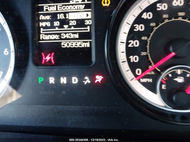 2018 RAM 1500 EXPRESS 4X2 5'7 BOX VIN: 1C6RR6KG9JS101223