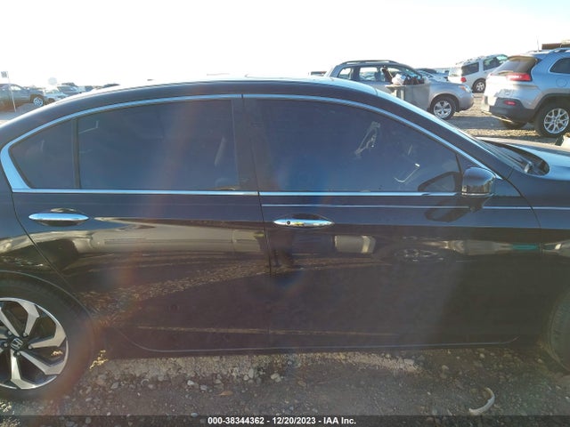 Honda ACCORD EX 2017 1HGCR2F74HA211888 Image 13