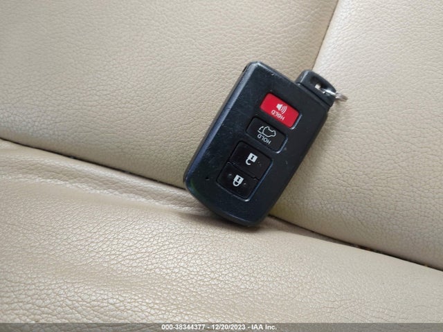 2013 TOYOTA RAV4 LIMITED VIN: 2T3DFREV8DW064183