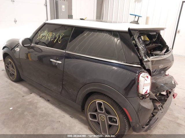 2021 MINI SE HARDTOP WMWXP3C02M2N52582 Photo 2