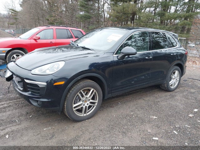 2016 PORSCHE CAYENNE WP1AA2A23GLA10655 Photo 1