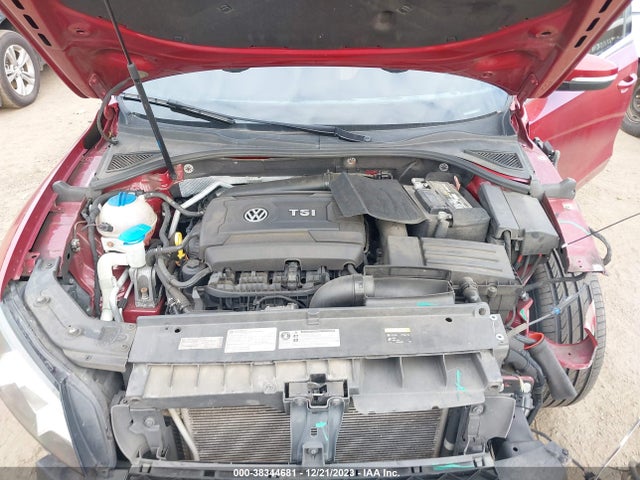1VWBT7A39FC076886 Volkswagen Passat 1.8t Se
