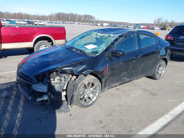 Dodge DART SXT 2015 1C3CDFBB7FD174236 Image 2