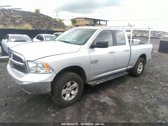 1C6RR7GG2JS326341 RAM 1500 Slt Quad Cab 4x4 6'4 Box