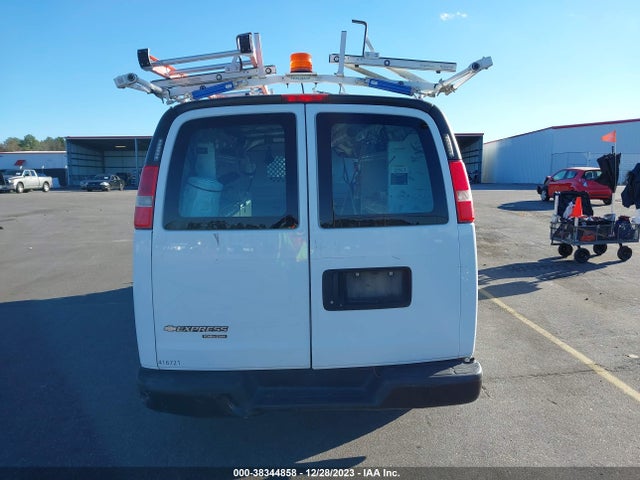 Chevrolet Express 2500 Work Van 2016 1GCWGBFG0G1155917 Image 16