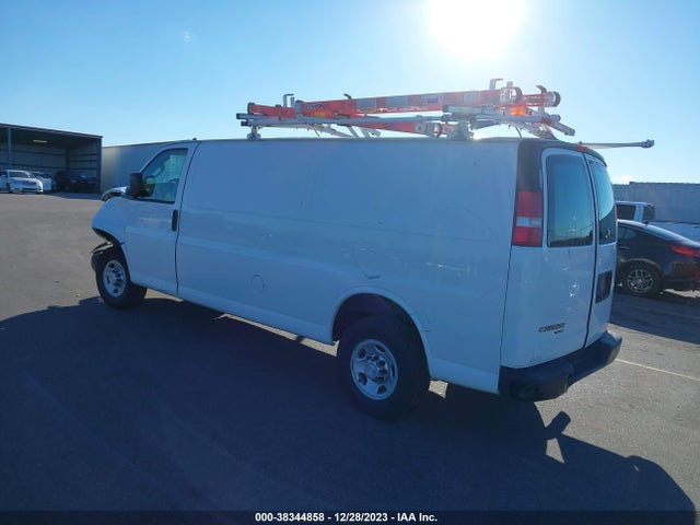 Chevrolet Express 2500 Work Van 2016 1GCWGBFG0G1155917 Image 3