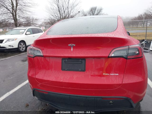 Tesla Model Y Long Range Dual Motor All-wheel Drive 2022 7SAYGDEE7NF310717 Image 16