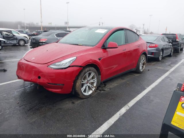Tesla Model Y Long Range Dual Motor All-wheel Drive 2022 7SAYGDEE7NF310717 Image 2