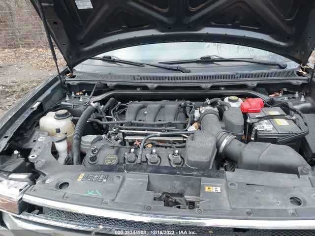 Ford FLEX SE 2019 2FMGK5B87KBA23829 Image 10