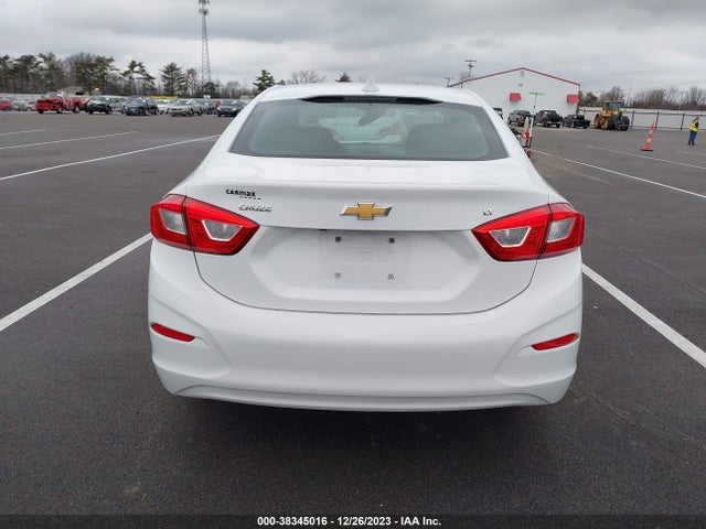 Chevrolet Cruze Lt Auto 2018 1G1BE5SM7J7178884 Image 17