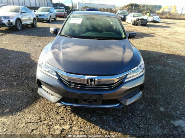 1HGCR2F48HA212497 Honda ACCORD LX