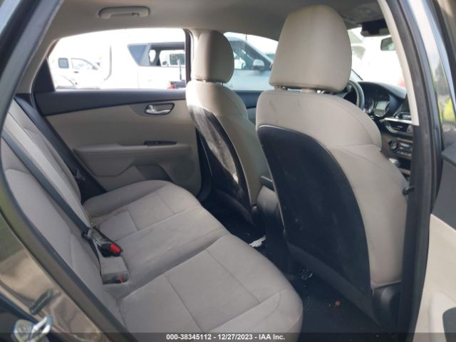 3KPF24AD9KE049267 KIA Forte Lxs