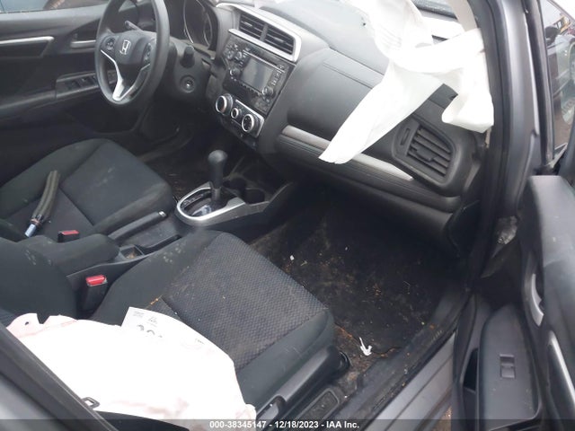 Honda FIT LX 2019 3HGGK5H48KM700055 Image 5