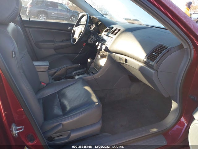 2005 HONDA ACCORD 2.4 EX VIN: 1HGCM56895A008936
