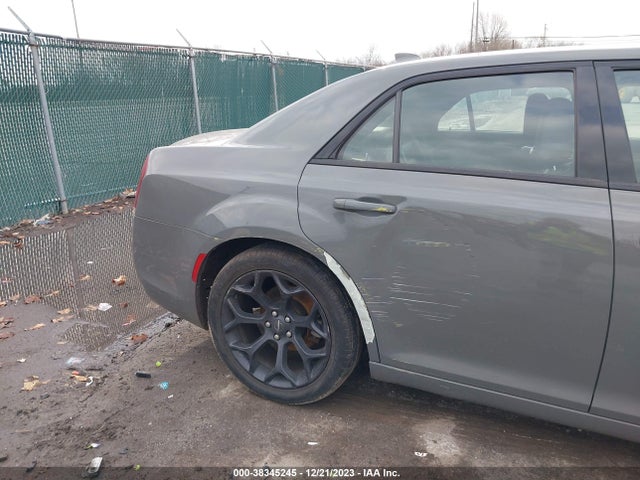 Chrysler 300 2019 2C3CCABG6KH617958 Image 6