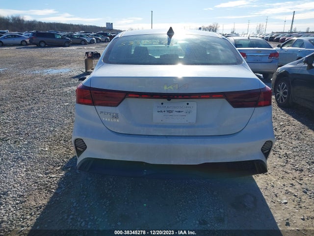 KIA FORTE LX 2024 3KPF24AD7RE690542 Image 16