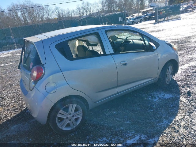 Chevrolet Spark 1lt Auto 2014 KL8CD6S93EC583002 Image 4