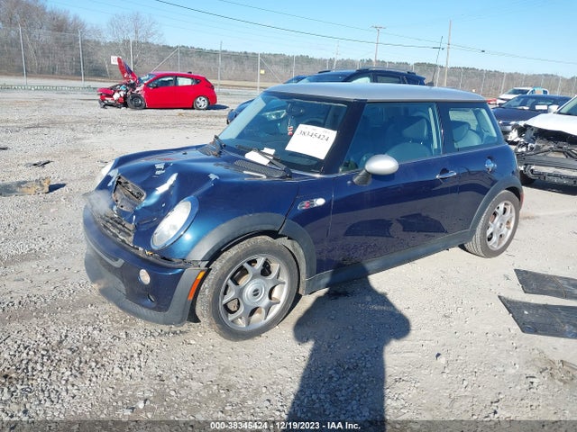 2006 MINI COOPER S WMWRE335X6TL23266 Photo 1