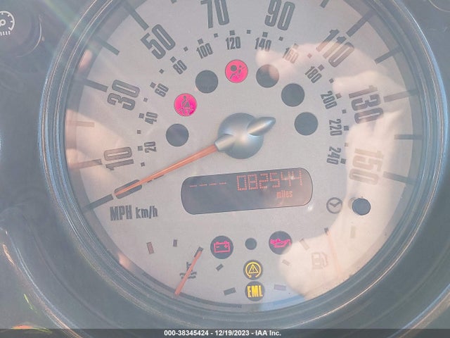 2006 MINI COOPER S WMWRE335X6TL23266 Photo 6