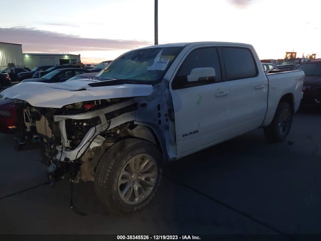 RAM 1500 Laramie  4x4 5'7 Box 2023 1C6SRFJT5PN578996 Image 2