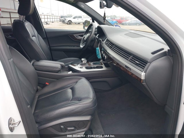 WA1LHAF72JD046479 Audi Q7 2.0t Premium