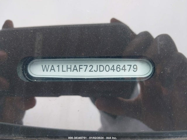 WA1LHAF72JD046479 Audi Q7 2.0t Premium