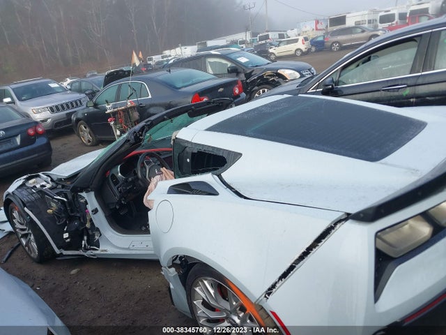 Chevrolet Corvette Z06 2018 1G1YS2D66J5601143 Image 15