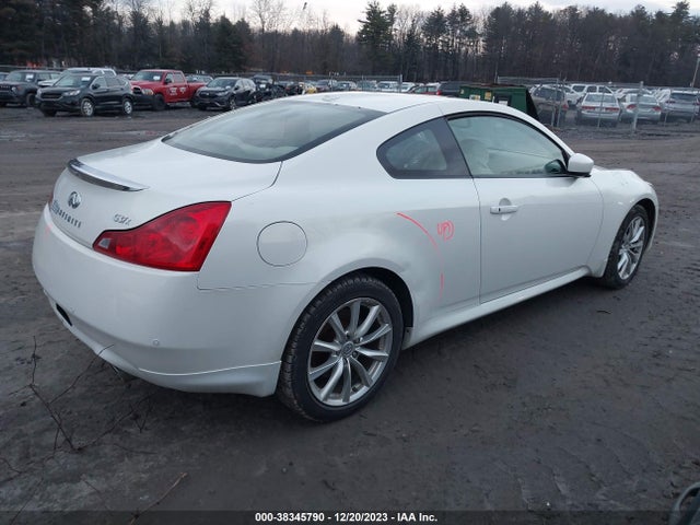 2011 INFINITI G37X VIN: JN1CV6EL2BM263710
