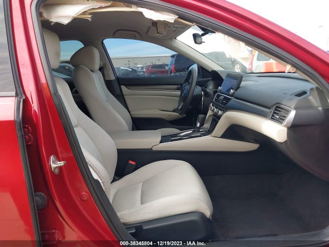Honda ACCORD LX 2018 1HGCV1F1XJA064161 Image 5