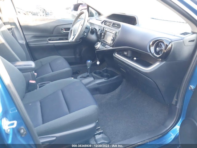 Toyota Prius C Three 2015 JTDKDTB3XF1094056 Image 5