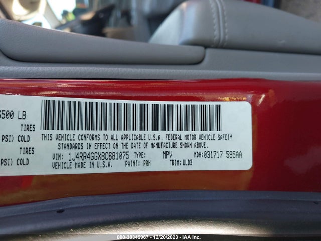 2011 JEEP GRAND CHEROKEE LAREDO VIN: 1J4RR4GGXBC681075