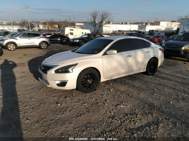 2013 NISSAN ALTIMA 2.5 S VIN: 1N4AL3AP8DN572392