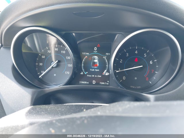 2017 JAGUAR XE SAJAR4BG5HA977878 Photo 6