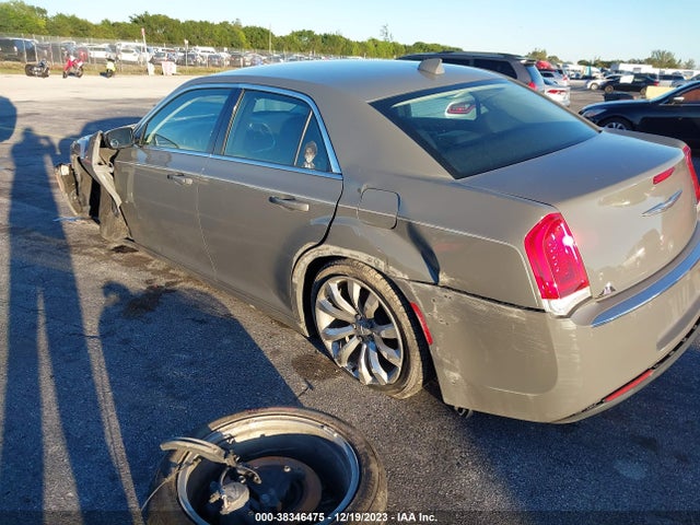 2017 CHRYSLER 300 LIMITED VIN: 2C3CCAAG2HH599596