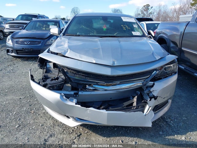 Chevrolet IMPALA 1LT 2018 2G1105S33J9160799 Image 12