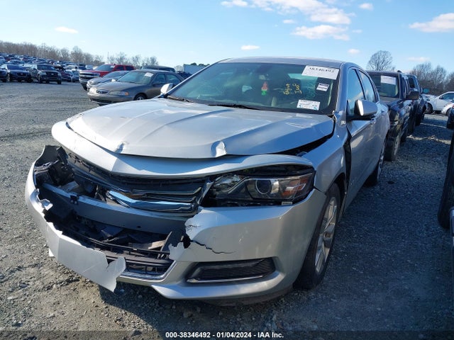 Chevrolet IMPALA 1LT 2018 2G1105S33J9160799 Image 2