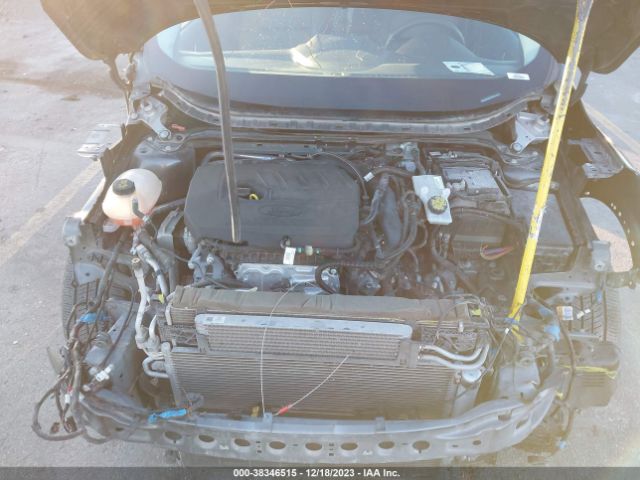 1FMCU9HD6JUC59675 Ford ESCAPE SEL