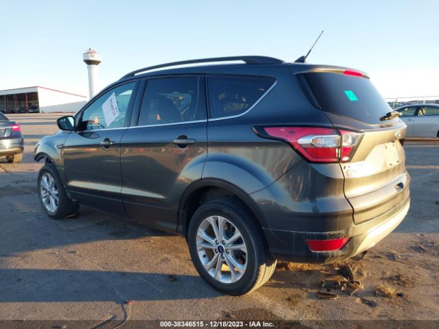 1FMCU9HD6JUC59675 Ford ESCAPE SEL