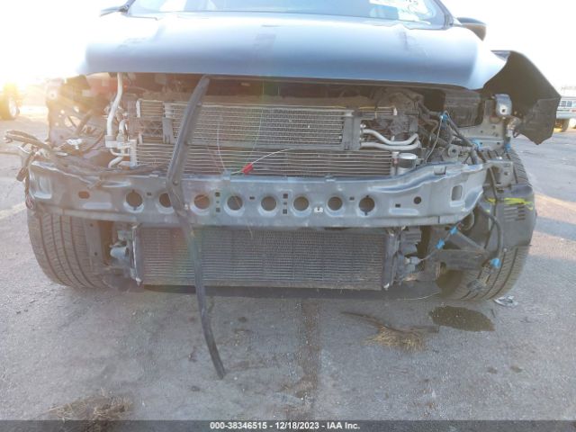 1FMCU9HD6JUC59675 Ford ESCAPE SEL