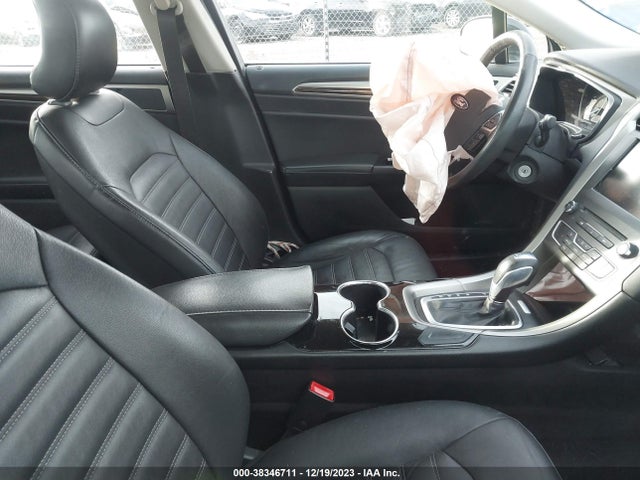 2016 FORD FUSION SE VIN: 3FA6P0HD9GR215616