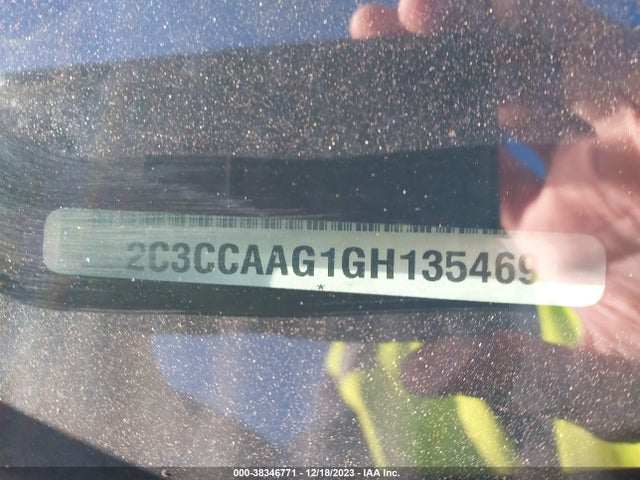 2C3CCAAG1GH135469 Chrysler 300 Limited