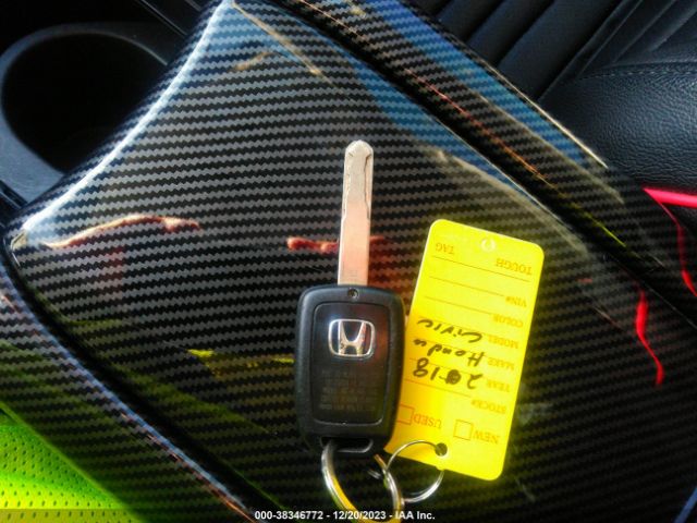 19XFC2F50JE016949 Honda Civic Lx