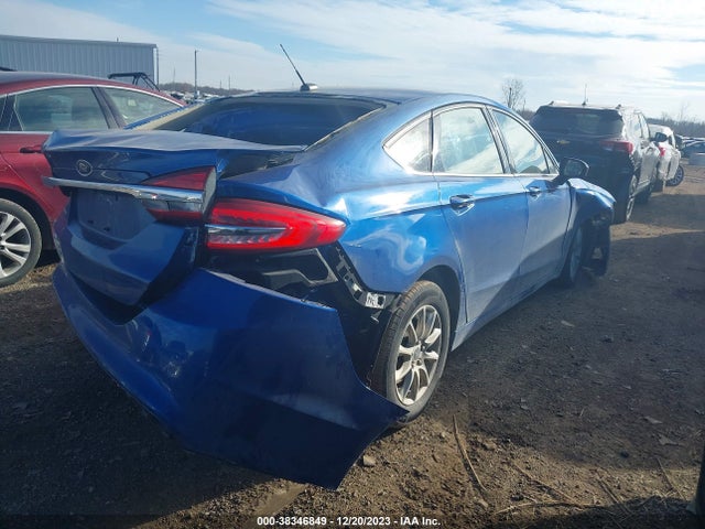 Ford FUSION S 2018 3FA6P0G71JR238150 Image 4